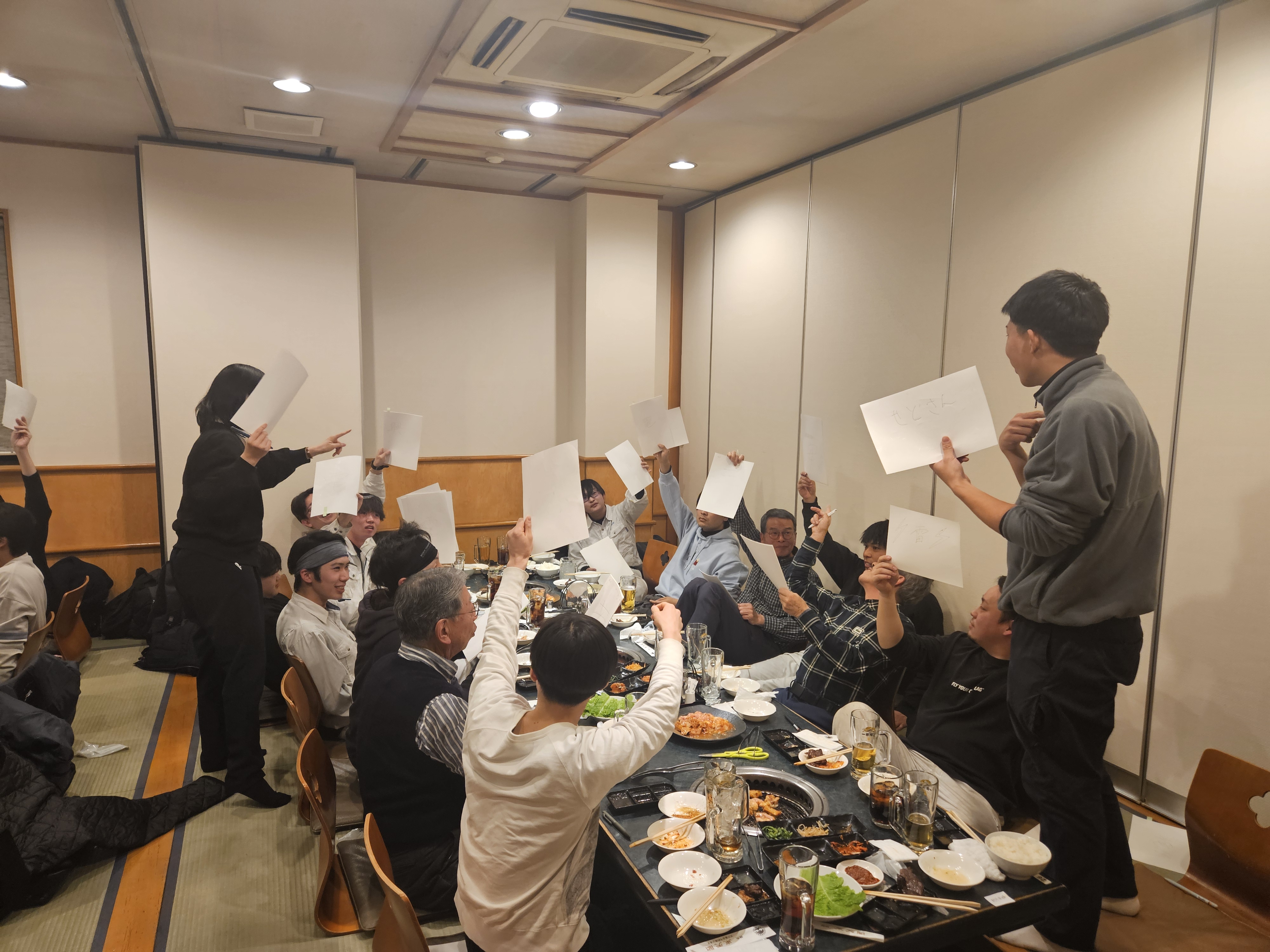 ◎チーム対抗ゲーム答合せ中２20241213_191502